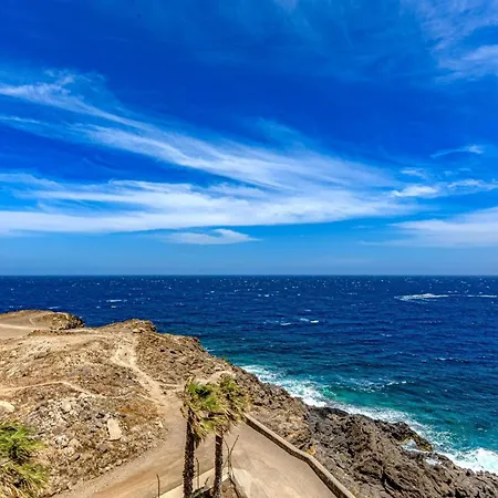 Atlantic 2 Amazing View, Pool, Wifi * طوستا ديل سيلونثيو