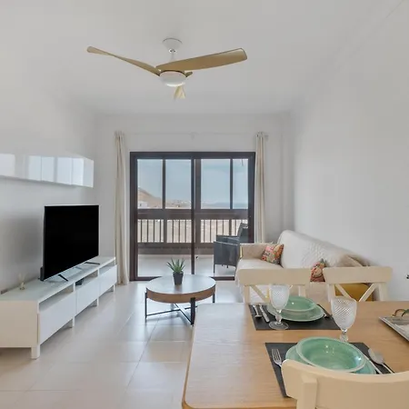Atlantic 2 Amazing View, Pool, Wifi شقة طوستا ديل سيلونثيو